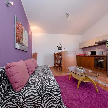 Apartman Precca Supetarska Draga Ngoại thất bức ảnh