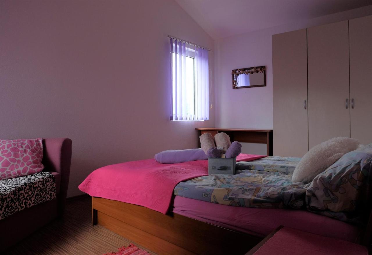 Apartman Precca Supetarska Draga Ngoại thất bức ảnh