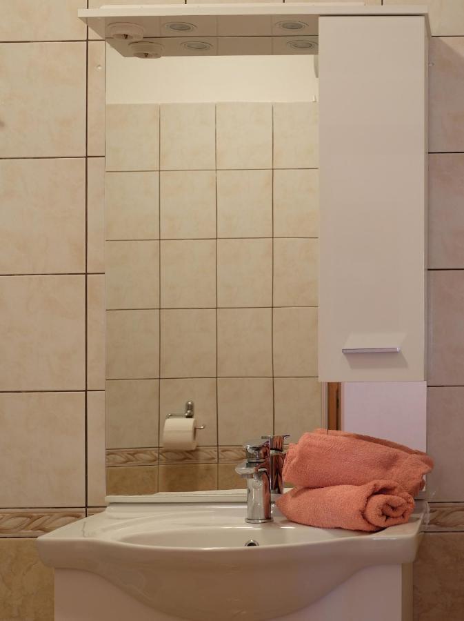 Apartman Precca Supetarska Draga Ngoại thất bức ảnh